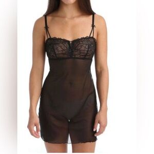Victoria’s Secret Angels Sheer Mash Black Nightgown size Small. New without tag